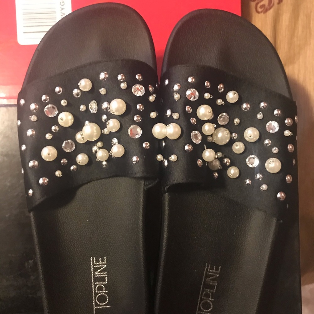 Topline Slides/Slippers